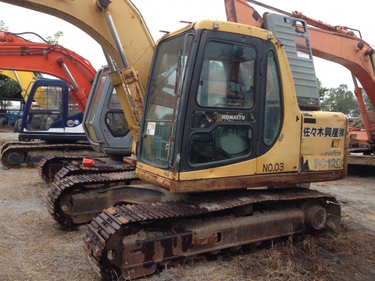 KOMATSU PC120-6 เก่านอก เอวแน่น ปั็มแรง สภาพพร้อมใช้ สุดๆเอาไปแบ่งกันใช้ได้เลยครับ น้องร็อค จัดหั้ย สนใจโทร สอบถามได้ 081-8535656 KOMATSU PC120-6 เก่านอก เอวแน่น ปั็มแรง สภาพพร้อมใช้ สุดๆเอาไปแบ่งกันใช้ได้เลยครับ น้องร็อค จัดหั้ย สนใจโทร สอบถามได้ 081-8535656