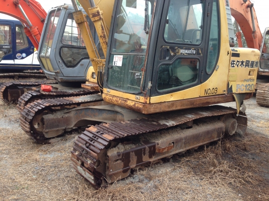 KOMATSU PC120-6 เก่านอก เอวแน่น ปั็มแรง สภาพพร้อมใช้ สุดๆเอาไปแบ่งกันใช้ได้เลยครับ น้องร็อค จัดหั้ย สนใจโทร สอบถามได้ 081-8535656 KOMATSU PC120-6 เก่านอก เอวแน่น ปั็มแรง สภาพพร้อมใช้ สุดๆเอาไปแบ่งกันใช้ได้เลยครับ น้องร็อค จัดหั้ย สนใจโทร สอบถามได้ 081-8535656