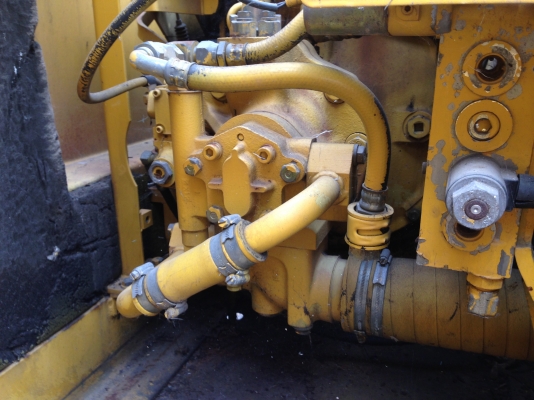 KOMATSU PC120-6 เก่านอก เอวแน่น ปั็มแรง สภาพพร้อมใช้ สุดๆเอาไปแบ่งกันใช้ได้เลยครับ น้องร็อค จัดหั้ย สนใจโทร สอบถามได้ 081-8535656 KOMATSU PC120-6 เก่านอก เอวแน่น ปั็มแรง สภาพพร้อมใช้ สุดๆเอาไปแบ่งกันใช้ได้เลยครับ น้องร็อค จัดหั้ย สนใจโทร สอบถามได้ 081-8535656