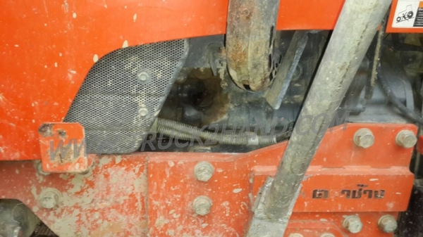 รถไถ  คูโบต้ารุ่น M704   2 เพลา  4,202  ชั่วโมง