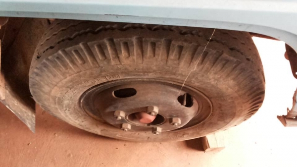 **320,000 บ.ต่อรอง**ขาย6ล้อบางๆเดิม ช่วงล่างใหญ่ ISUZU NKR 110 NKR58LU5 4BE1-110ฝาดำ เกียร์ยาว ห้างแท้ ปี34 เครื่องเดิมเกียร์เดิม 4BE1-110แรงฝาดำ เครื่่องดีแน่นดี แรง เกียร์ดีเข้าง่าย ไม่หลุด ช่วงล่าง คานหน้าเดิม5น็อต เฟืองท้าย6น็อต115 คัสซีดี เดิมๆ มีตาม