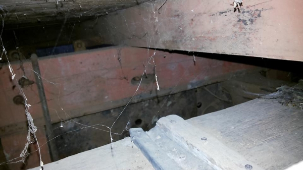 **320,000 บ.ต่อรอง**ขาย6ล้อบางๆเดิม ช่วงล่างใหญ่ ISUZU NKR 110 NKR58LU5 4BE1-110ฝาดำ เกียร์ยาว ห้างแท้ ปี34 เครื่องเดิมเกียร์เดิม 4BE1-110แรงฝาดำ เครื่่องดีแน่นดี แรง เกียร์ดีเข้าง่าย ไม่หลุด ช่วงล่าง คานหน้าเดิม5น็อต เฟืองท้าย6น็อต115 คัสซีดี เดิมๆ มีตาม