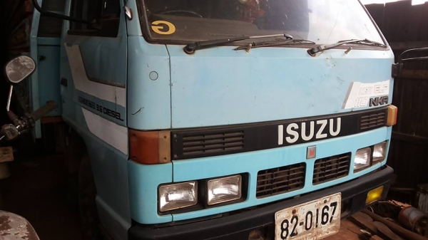 **320,000 บ.ต่อรอง**ขาย6ล้อบางๆเดิม ช่วงล่างใหญ่ ISUZU NKR 110 NKR58LU5 4BE1-110ฝาดำ เกียร์ยาว ห้างแท้ ปี34 เครื่องเดิมเกียร์เดิม 4BE1-110แรงฝาดำ เครื่่องดีแน่นดี แรง เกียร์ดีเข้าง่าย ไม่หลุด ช่วงล่าง คานหน้าเดิม5น็อต เฟืองท้าย6น็อต115 คัสซีดี เดิมๆ มีตาม