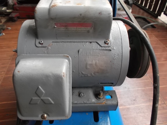 ปั้มลม 120L 9000 ใช้งานได้ปกติ มอเตอร์มิตซุ 1 แรง ปั้มลม 120L 9000 ใช้งานได้ปกติ มอเตอร์มิตซุ 1 แรง