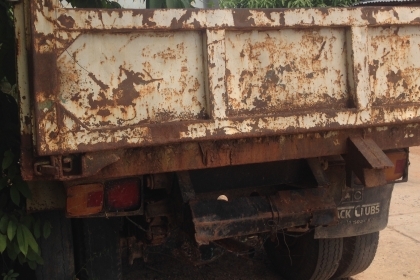 ***ขายแล้วครับขอบคุณ Truck2hand ขาย6ล้อดั้มดิน5คิว HINO KM310 DM100-90HP เครื่องเดิมเกียร์เดิม เครื่อง 90แรง 6สูบ เครื่องดี สตาร์ทติดง่าย แน่นดี แรง เกียร์ดีไม่หลุด ช่วงล่าง Fหน้า-หลัง คัสซีดี เดิม ยังสวย ไม่ปะไม่ดาม กระบะดั้มเหล็ก5ตัน3.70ม.สภาพดี พื้นดีข