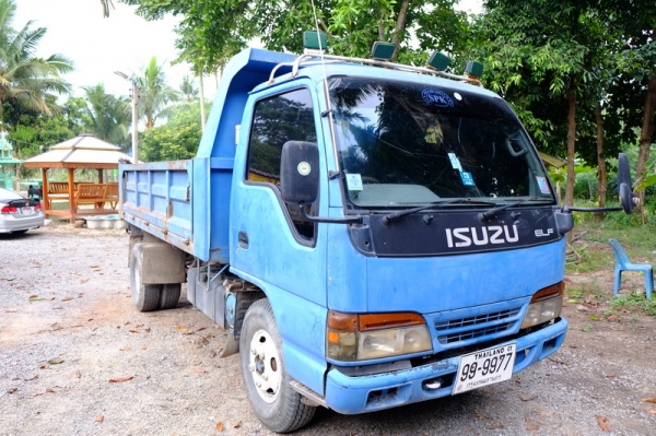 ขาย6ล้อดั้ม nkr135แรงปี45 สวยๆพร้อมใช้แอร์เย็นๆเล่มพร้อมโอน ขาย6ล้อดั้ม nkr135แรงปี45 สวยๆพร้อมใช้แอร์เย็นๆเล่มพร้อมโอน