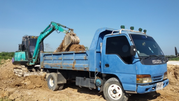 ขาย6ล้อดั้ม nkr135แรงปี45 สวยๆพร้อมใช้แอร์เย็นๆเล่มพร้อมโอน ขาย6ล้อดั้ม nkr135แรงปี45 สวยๆพร้อมใช้แอร์เย็นๆเล่มพร้อมโอน