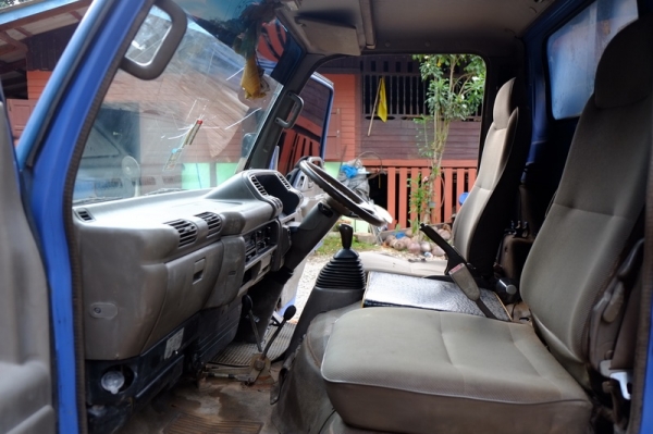 ขาย6ล้อดั้ม nkr135แรงปี45 สวยๆพร้อมใช้แอร์เย็นๆเล่มพร้อมโอน ขาย6ล้อดั้ม nkr135แรงปี45 สวยๆพร้อมใช้แอร์เย็นๆเล่มพร้อมโอน