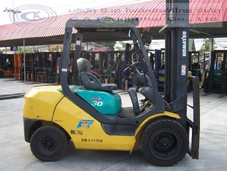 ขาย รถโฟล์คลิฟท์ KOMATSU รุ่น FD30C-16
