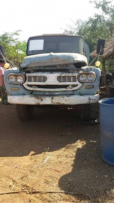 รถบรรทุกน้ำ 6 ล้อ รถบรรทุกน้ำ 6 ล้อ