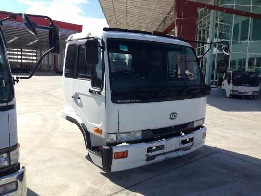 หัวเก๋ง NISSAN คอนดอร์ หัวใหญ่ 3ใบปัด  พร้อมใช้งานครับ