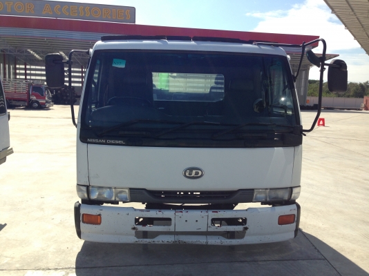 หัวเก๋ง NISSAN คอนดอร์ หัวใหญ่ 3ใบปัด  พร้อมใช้งานครับ