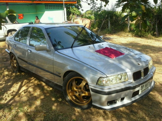 ขายด่วน รถเก๋งBMWปี36 เครื่องเดิม เกียรออโต้ ไม่เคยติดแก๊ส ขายด่วน รถเก๋งBMWปี36 เครื่องเดิม เกียรออโต้ ไม่เคยติดแก๊ส