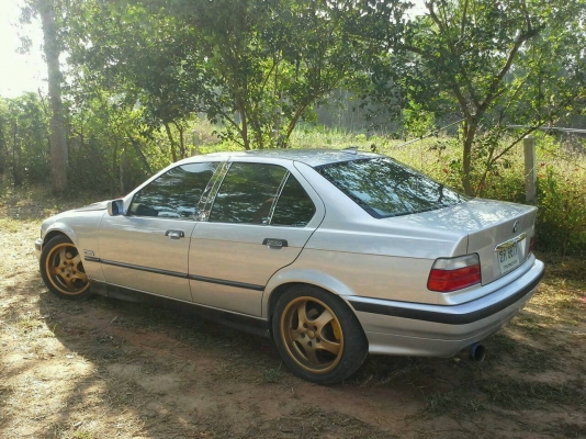 ขายด่วน รถเก๋งBMWปี36 เครื่องเดิม เกียรออโต้ ไม่เคยติดแก๊ส ขายด่วน รถเก๋งBMWปี36 เครื่องเดิม เกียรออโต้ ไม่เคยติดแก๊ส