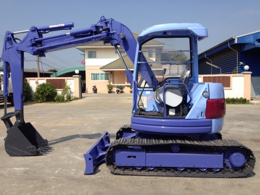 ขายรถแบคโฮล KOMATSU PC50UU-2 มือสอง นำเข้าเอง จากญี่ปุ่นแท้ๆ