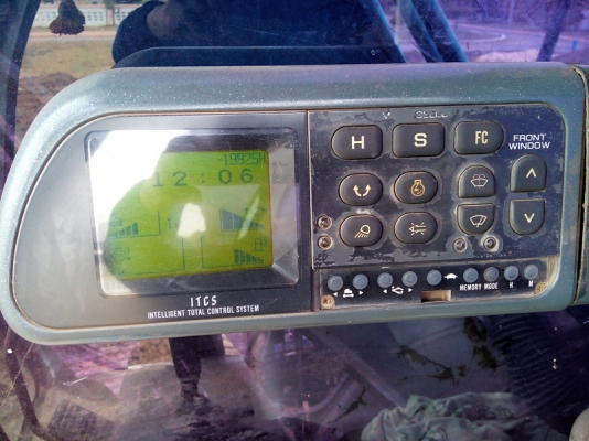 ขาย MARK V SK120 รถอยู่สมุทรสาคร สนใจโทร 081-1994210 ขาย MARK V SK120 รถอยู่สมุทรสาคร สนใจโทร 081-1994210