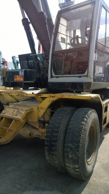 ขายรถขุดล้อยาง มี 3 คัน KOBELCO- SK100 M3/M5 ขายรถขุดล้อยาง มี 3 คัน KOBELCO- SK100 M3/M5