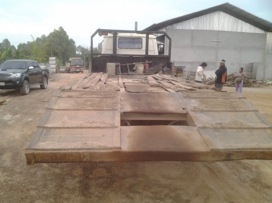 NISSAN   CW30M  เครื่องPD6เทอร์โบ   10ล้อท้ายลาดทะเบียน  ม 79