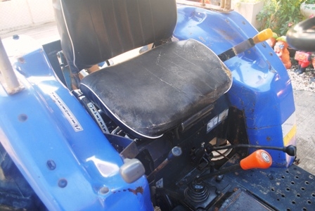 ขายรถไถ ISEKI TF327 (4WD) ขนาด 32 แรง พร้อมดันหน้าและผานพรวน ขายรถไถ ISEKI TF327 (4WD) ขนาด 32 แรง พร้อมดันหน้าและผานพรวน