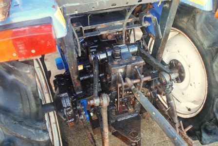 ขายรถไถ ISEKI TF327 (4WD) ขนาด 32 แรง พร้อมดันหน้าและผานพรวน ขายรถไถ ISEKI TF327 (4WD) ขนาด 32 แรง พร้อมดันหน้าและผานพรวน