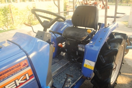 ขายรถไถ ISEKI TF327 (4WD) ขนาด 32 แรง พร้อมดันหน้าและผานพรวน ขายรถไถ ISEKI TF327 (4WD) ขนาด 32 แรง พร้อมดันหน้าและผานพรวน