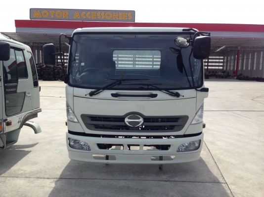 หัวเก๋ง HINO Mega หัวใหญ่ พร้อมใช้งานครับ
