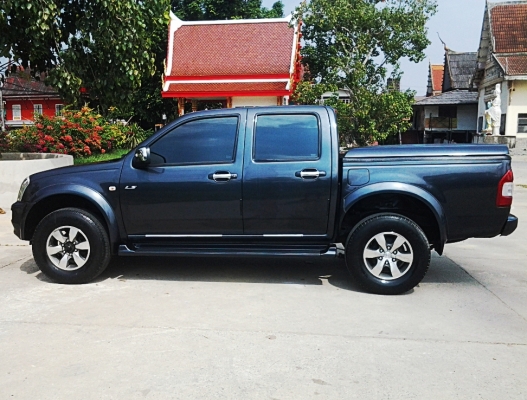 ขาย!! Isuzu D-max 4 ประตู 4WD ตัว Top ปี 04 ขาย!! Isuzu D-max 4 ประตู 4WD ตัว Top ปี 04