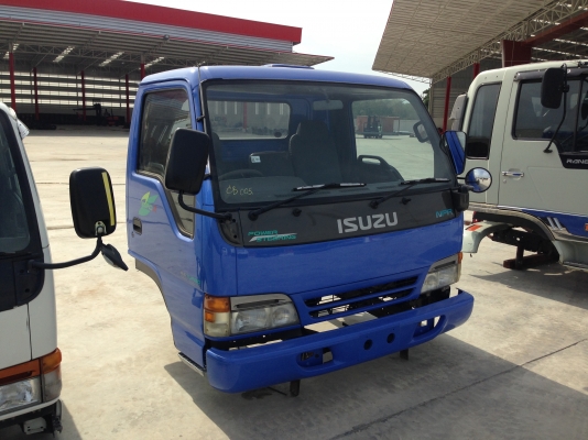 หัวเก๋ง ISUZU NPR การ์ตูน หัวใหม่ พร้อมใช้งานครับ