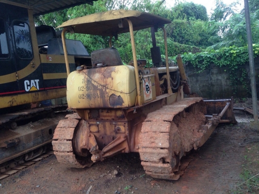 ขายแทรกเตอร์ CATERPILLAR D4D รถพร้อมใช้งาน สนใจโทร.081-970-1072