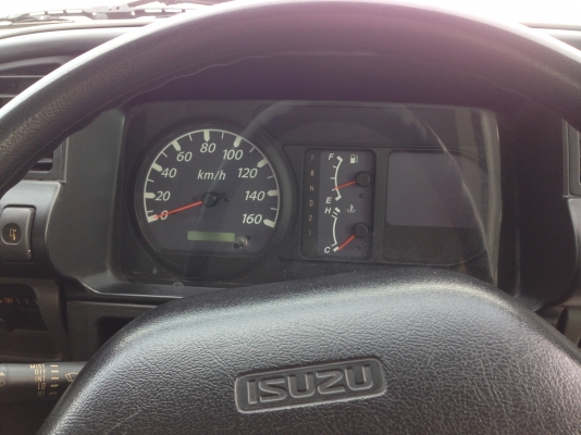 หัวเก๋ง ISUZU NKR การ์ตูน พร้อมใช้งานเลยครับ