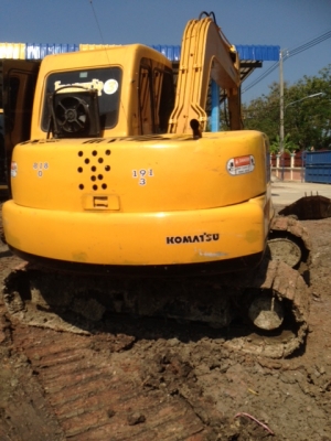 รถบ้านฝากขาย Komatsu PC60-7 แทรคใหญ่ เครื่องดี ไฟฟ้าครบ  เก่านอก 1 ปี ..ใช้งานน้อยแค่ 7000 .  สภาพสวยไร้ที่ติ