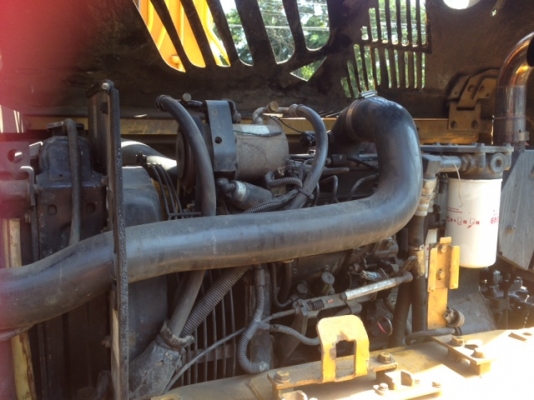 รถบ้านฝากขาย Komatsu PC60-7 แทรคใหญ่ เครื่องดี ไฟฟ้าครบ  เก่านอก 1 ปี ..ใช้งานน้อยแค่ 7000 .  สภาพสวยไร้ที่ติ