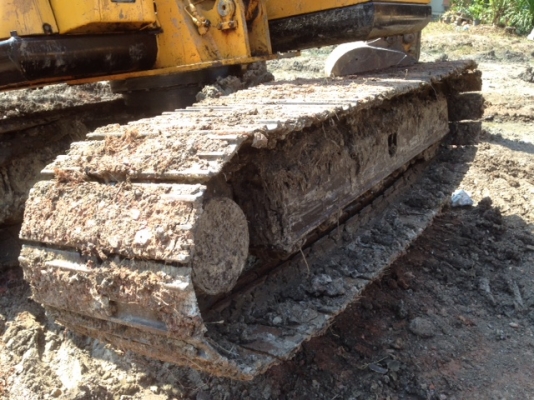 รถบ้านฝากขาย Komatsu PC60-7 แทรคใหญ่ เครื่องดี ไฟฟ้าครบ  เก่านอก 1 ปี ..ใช้งานน้อยแค่ 7000 .  สภาพสวยไร้ที่ติ