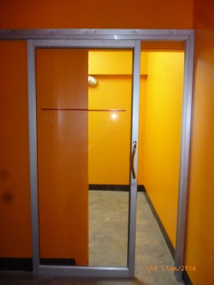 ประตูกระจกเลื่อน รางบน