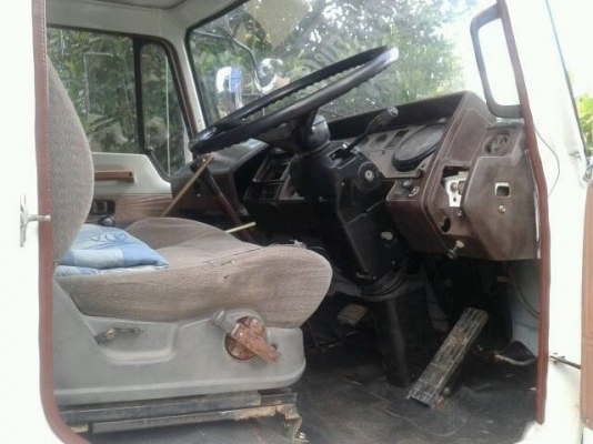 ขายรถสวยพร้อมใช้ SUMO226 สองเพลาดั้ม สวย สวย ครับ