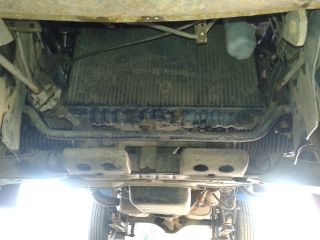 ขายรถตู้ท้ายลาด ยี่ห้อ FORD สวย ๆ เต็ม ๆ สักคันครับ