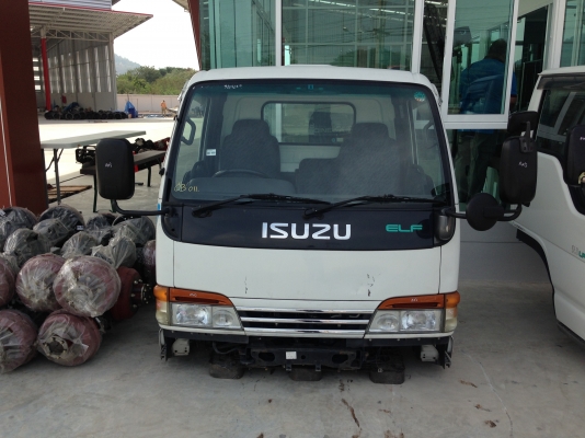 หัวเก๋ง ISUZU NKR การ์ตูน สวยพร้อมใช้งานครับ