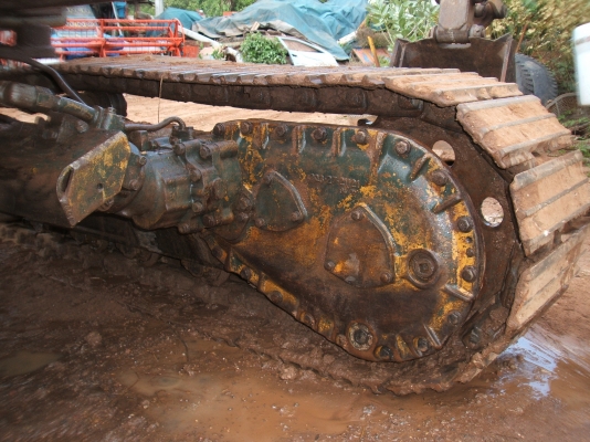 ขายช่วงล่างแม็คโคร 12 HT โคมัตสุ สภาพดี หัวเพลาดี ห้องตัวเดินไม่เคยเปิดไม่เคยรื้อ แยกชิ้นส่วนขายทุกรายการ