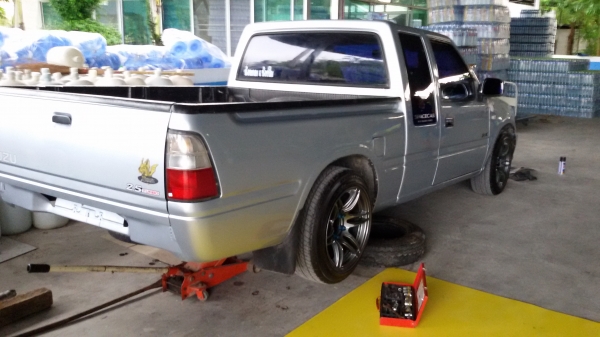 ขายรถกะบะดาก้อนอาย ขายรถกะบะดาก้อนอาย