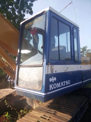 ขายด่วน komatsu 200-3 สภาพพร้อมใช้