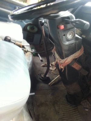 รถอีซูซุ  6  ล้อ ติดเครน 3 ตัน.  110 แรงม้า.  ( รถประกอบ )  สนใจติดต่อ 081 - 6079515