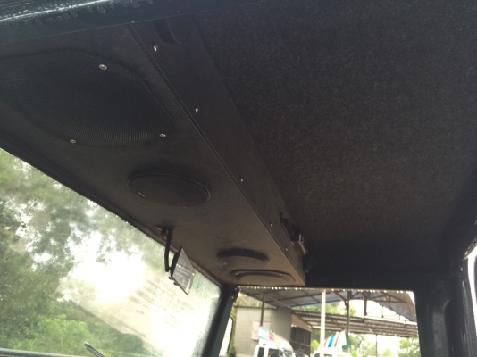 จี๊บออฟโรตคานแข็ง...ยาง37...วางเครื่องISUZU 2500DI  รถสวย มีเล่มทะเบียน.