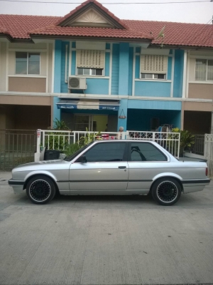 BMW 318i E30 Coupe 2Dr MT สภาพสวย ช่วงล่างแน่นๆ โช๊คอัพ Sachs สปริง H&R BMW 318i E30 Coupe 2Dr MT สภาพสวย ช่วงล่างแน่นๆ โช๊คอัพ Sachs สปริง H&R