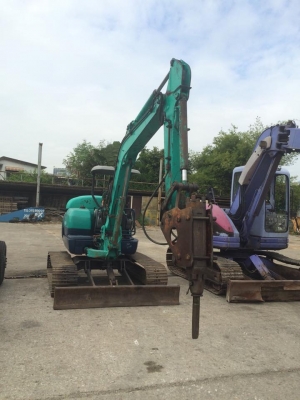 รถขุด PC45