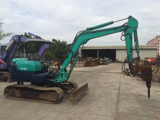 รถขุด PC45