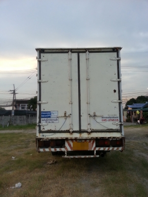 ขายด่วน 6ล้อ ตู้10บาน HiNo FG1J  212แรงม้า  ตู้10บาน ยาว 7.2เมตร Tel.0872508883