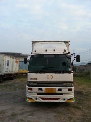 ขายด่วน 6ล้อ ตู้10บาน HiNo FG1J  212แรงม้า  ตู้10บาน ยาว 7.2เมตร Tel.0872508883