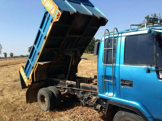 ขายดั้ม5คิวครัสซีFRRเอกสารพร้อมโอน