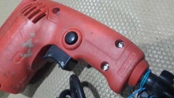 สว่านขนาดเล็กพร้อมใช้งานครับ