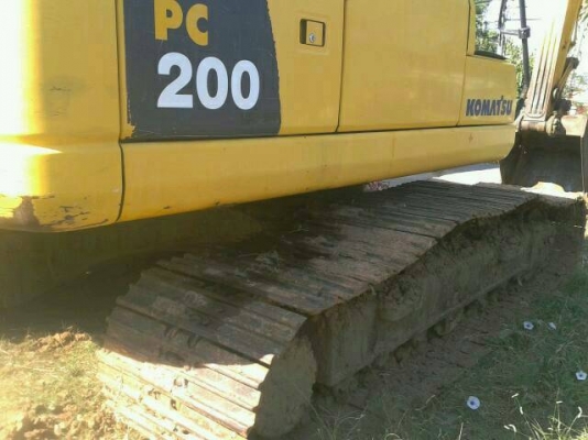 ขายรถแบคโฮโคมัสสุ200 รุ่น8 ราคา1900000 ต่อรอง